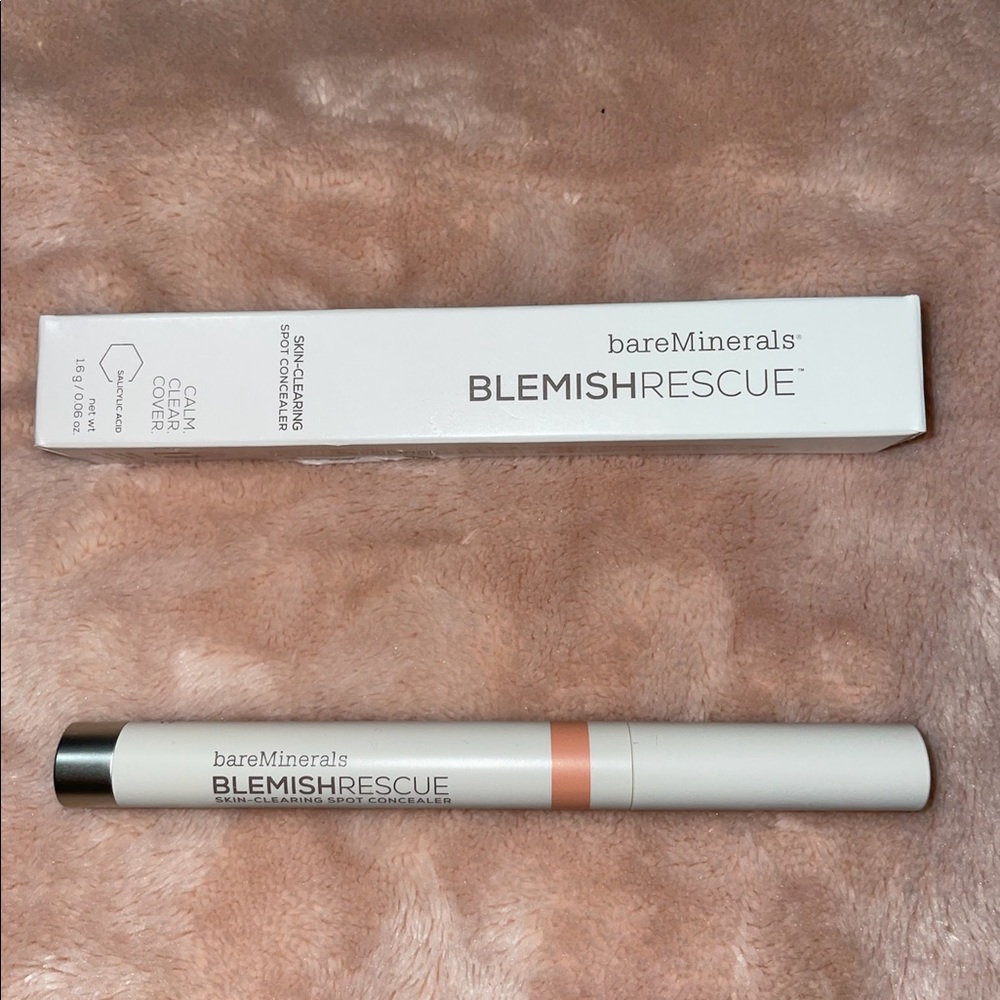 BNIB Bare Minerals Skin Clearing Spot Concealer Shade: Tan/Dark 4.5 N